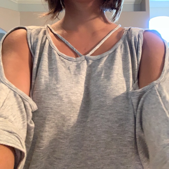 Gray maternity top - Picture 5 of 7